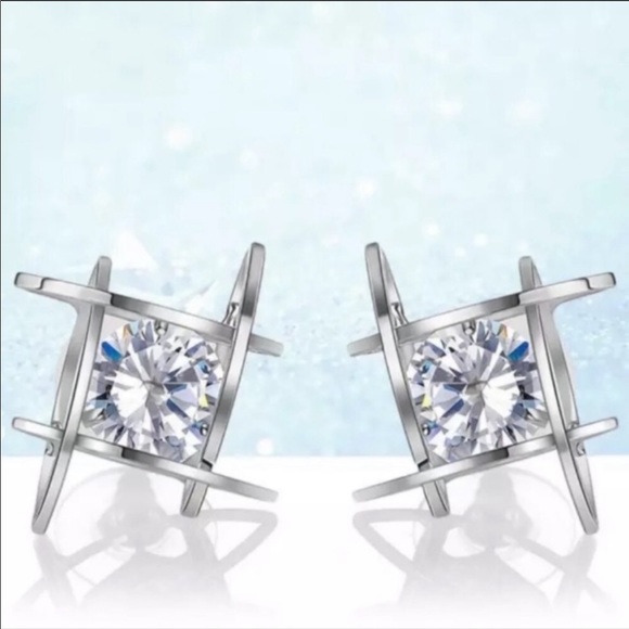 NEW SILVER 3D CAGE DIAMOND STUD EARRINGS - Picture 3 of 6